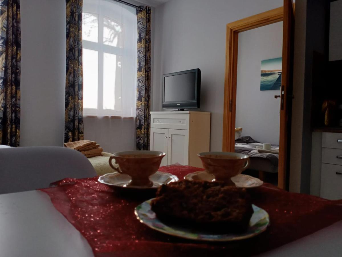 Sunny Bear Bed & Breakfast Jelenia Góra Εξωτερικό φωτογραφία