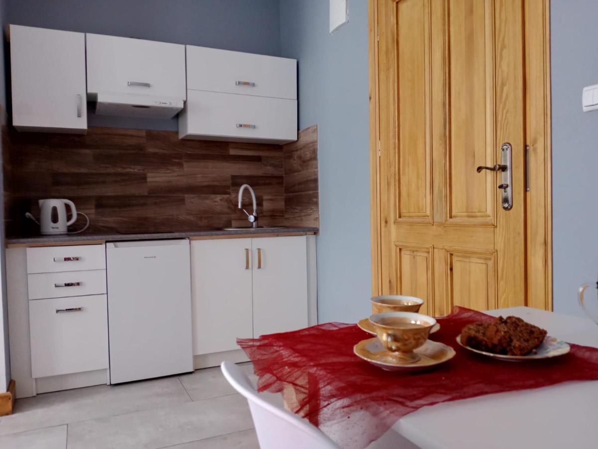 Sunny Bear Bed & Breakfast Jelenia Góra Εξωτερικό φωτογραφία