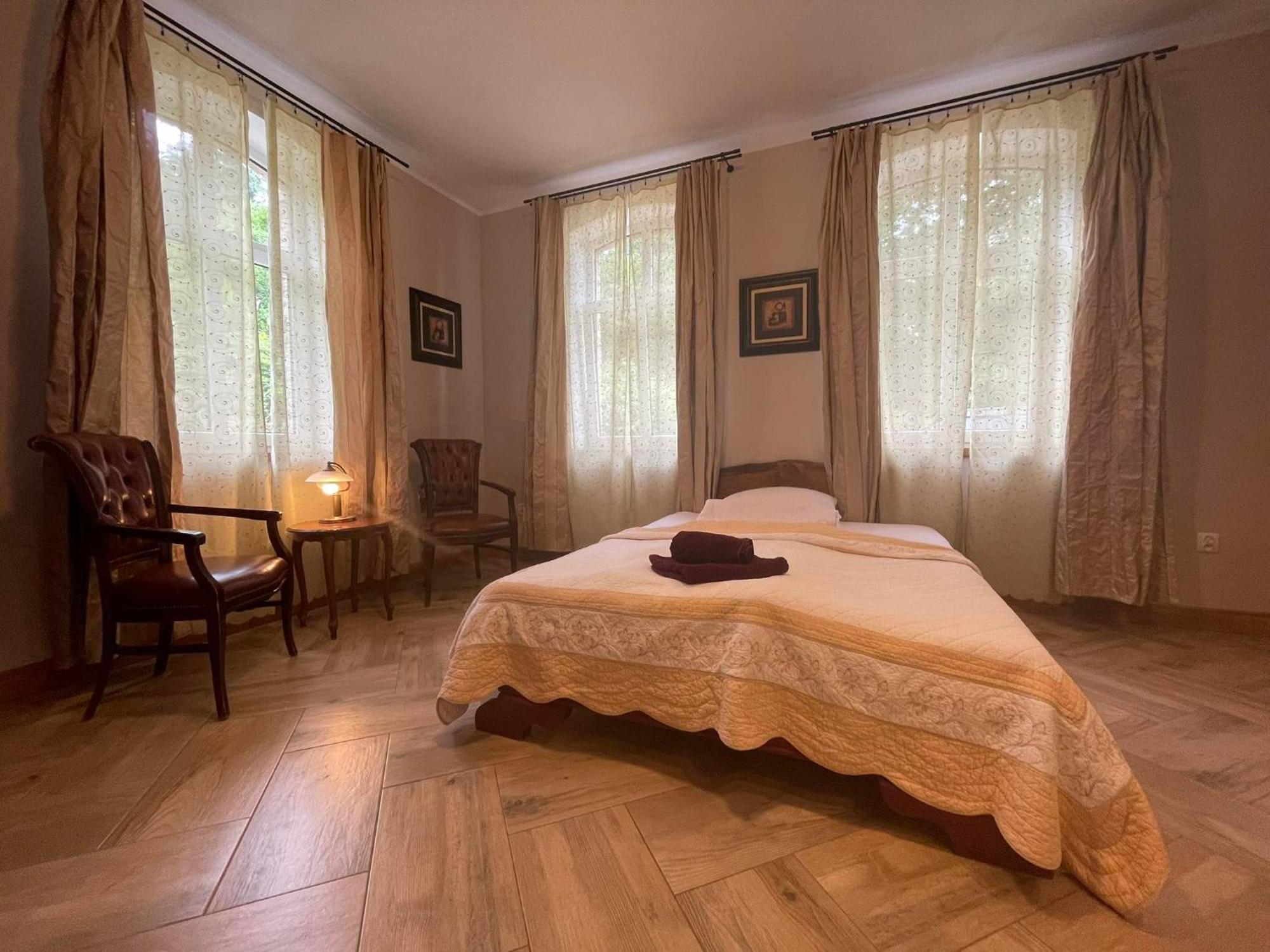 Sunny Bear Bed & Breakfast Jelenia Góra Εξωτερικό φωτογραφία